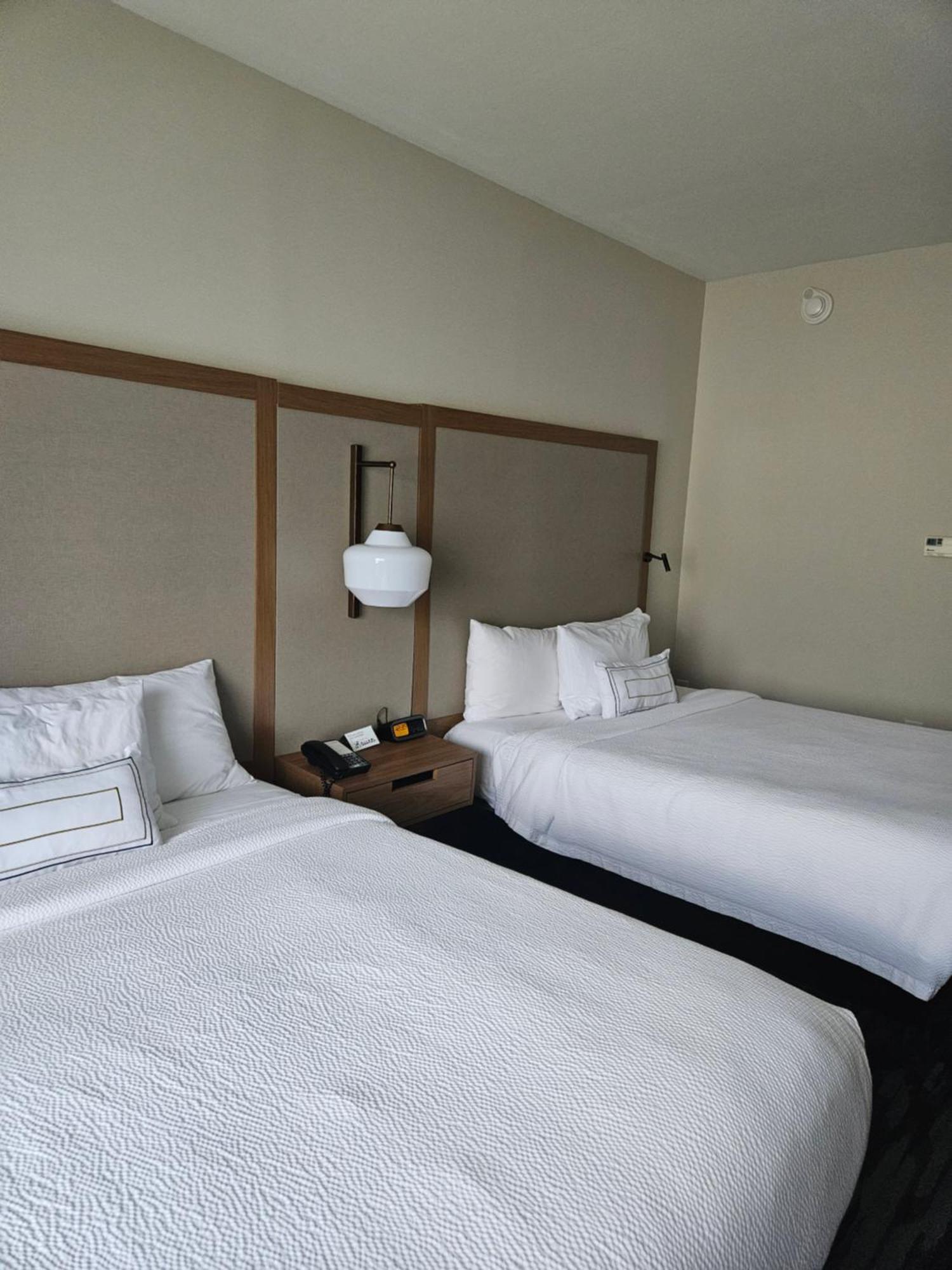 Fairfield Inn & Suites By Marriott Атенс Екстериор снимка