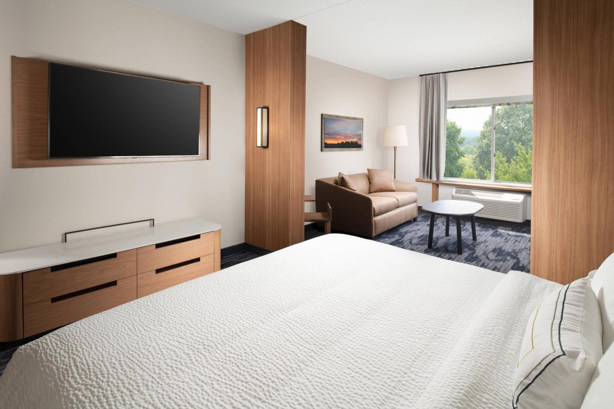 Fairfield Inn & Suites By Marriott Атенс Екстериор снимка