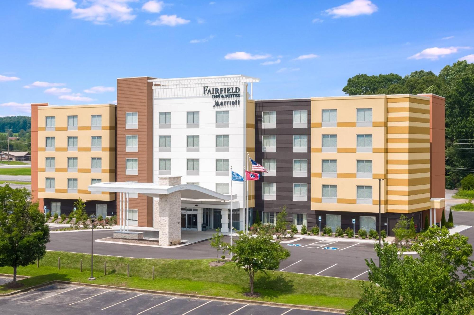 Fairfield Inn & Suites By Marriott Атенс Екстериор снимка