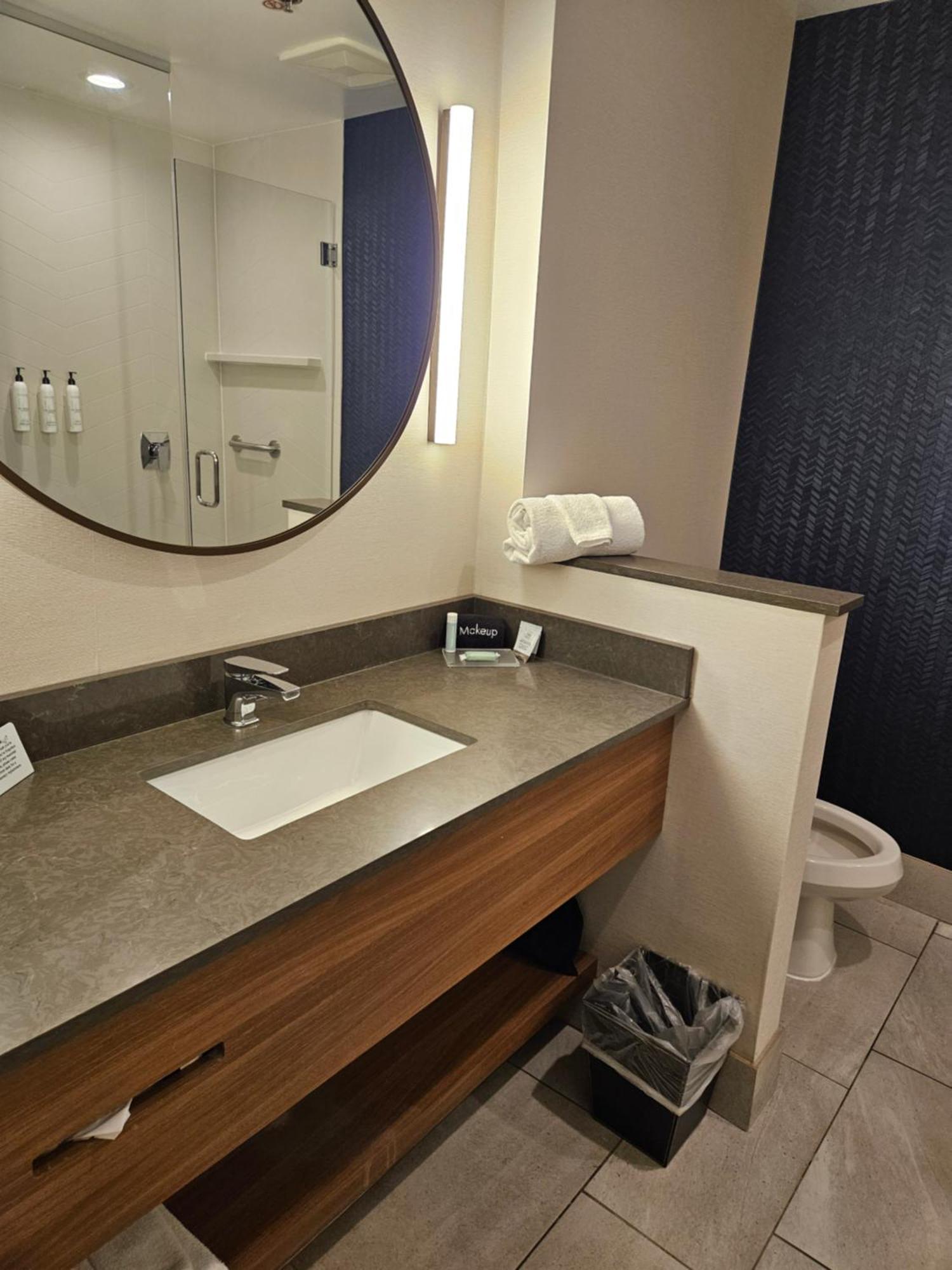 Fairfield Inn & Suites By Marriott Атенс Екстериор снимка
